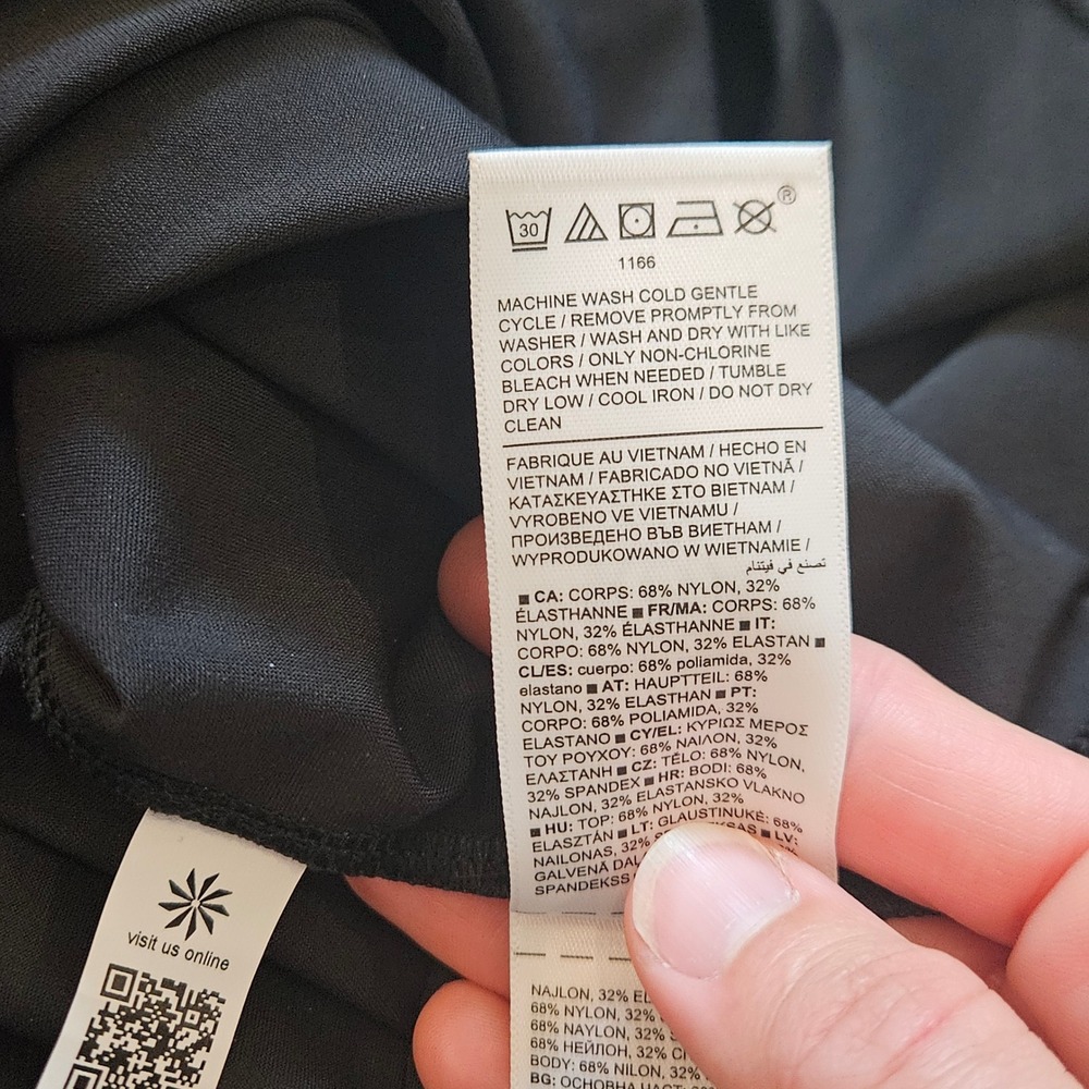 Athleta Cosmic Layer Dress Size S Black Long Sleeve Midi Pockets Stretch Minimal - Picture 12 of 12